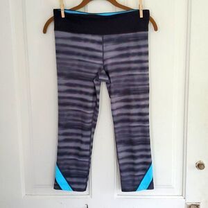 Under Armour All Season Gear Cropped Leggings